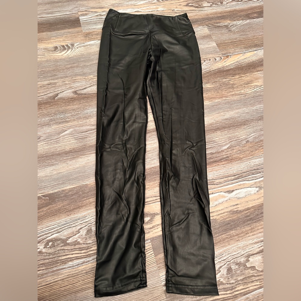 leather leggings